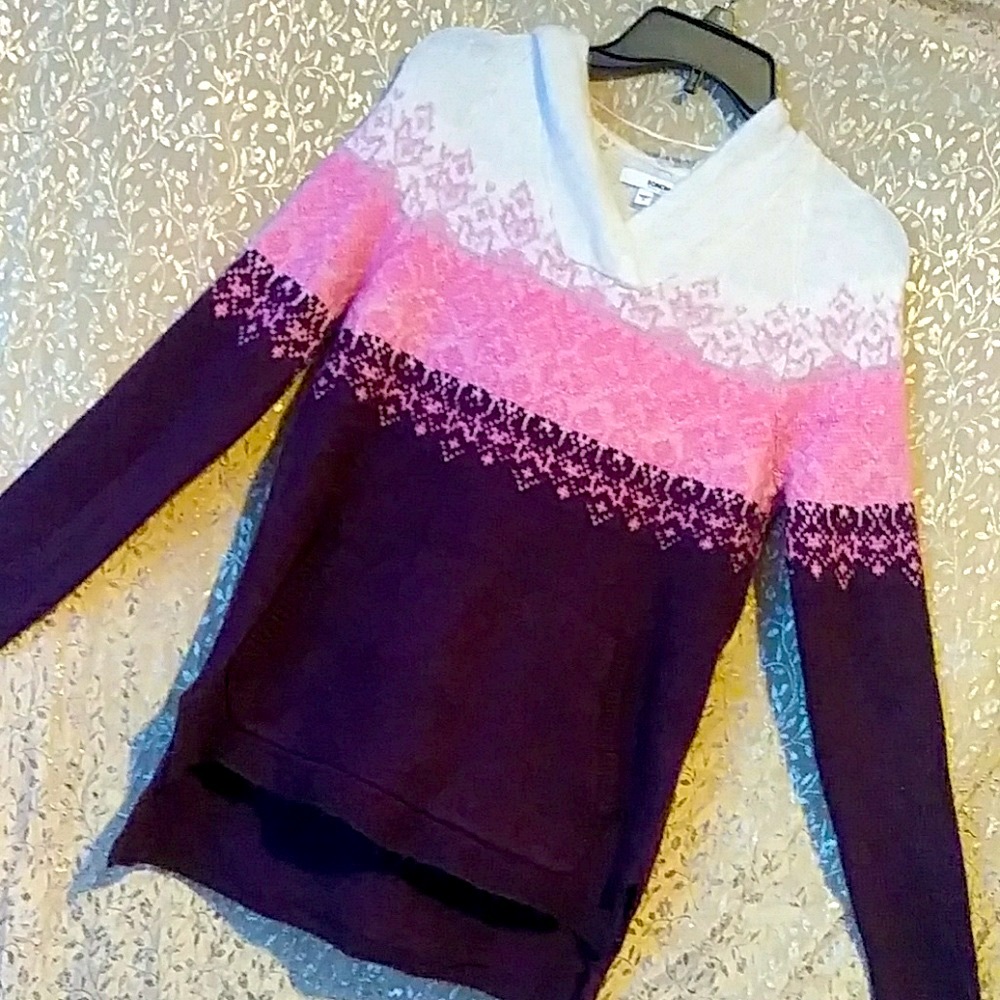 Soft Hooded Sweater